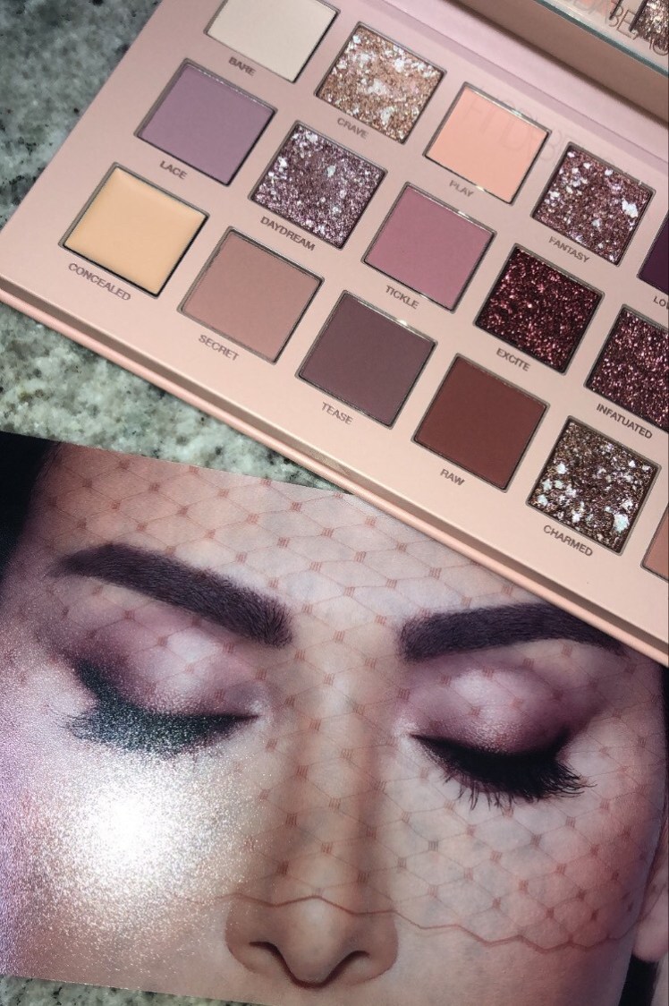 Huda Beauty The New Nude Palette //&nbsp;Review